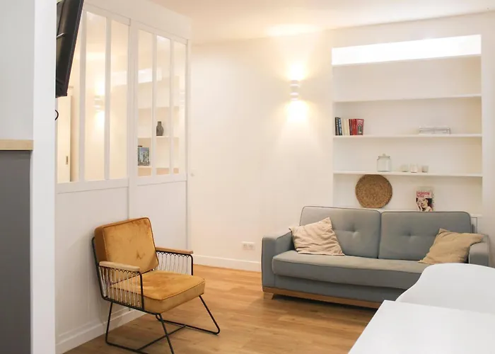 Comfortable Cocoon Close To Montmartre